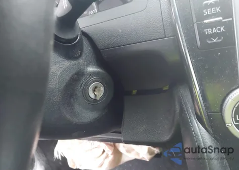 2012 Toyota Camry Se z USA, uszkodzony, nr VIN 4T1BF1FK8CU061188